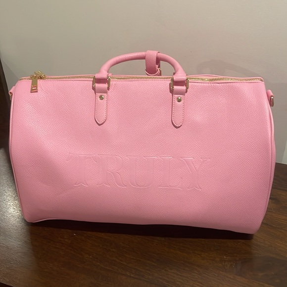 NWOT TRULY signature travel bag - Picture 4 of 8